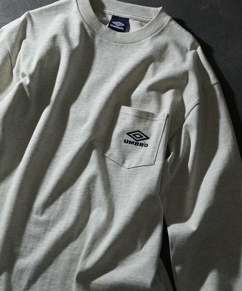 UMBRO（アンブロ）の「UMBRO/アンブロ 別注 Pocket L/S Tee/別注 ワンポイントロゴ ロングスリーブ ポケットTシャツ（Tシャツ/カットソー・メンズ・ホワイト/ブラック/グレー/グリーン/ネイビー/サックスブルー/ブラウン・MEDIUM/LARGE/X-LARGE）」の15枚目の写真