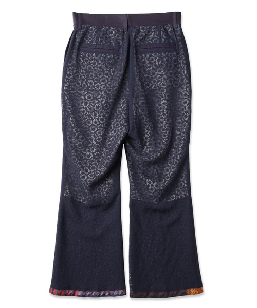 YEAH RIGHT!!(イェーライト)の「FLOWER LACE FLARE PANTS(その他パンツ・レディース・ブラック・1)」の7枚目の写真