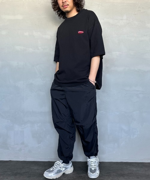 CHUMS（チャムス）の「【WEB限定】[CHUMS/チャムス] ワンポイント刺繍ロゴ オーバーサイズTシャツ（Tシャツ/カットソー・レディース・ホワイト/ブラック/グレイッシュベージュ・M/L/XL）」の20枚目の写真