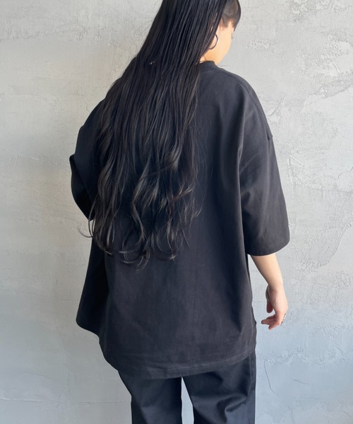 CHUMS（チャムス）の「【WEB限定】[CHUMS/チャムス] ワンポイント刺繍ロゴ オーバーサイズTシャツ（Tシャツ/カットソー・レディース・ホワイト/ブラック/グレイッシュベージュ・M/L/XL）」の8枚目の写真