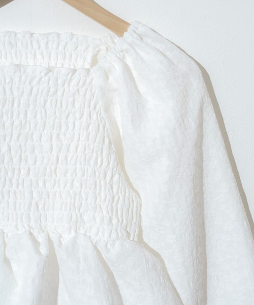 flower（フラワー）の「フラワーシャーリングブラウス2（シャツ/ブラウス・レディース・ホワイト/ブラック・FREE）」の11枚目の写真