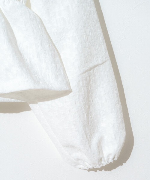 flower（フラワー）の「フラワーシャーリングブラウス2（シャツ/ブラウス・レディース・ホワイト/ブラック・FREE）」の12枚目の写真