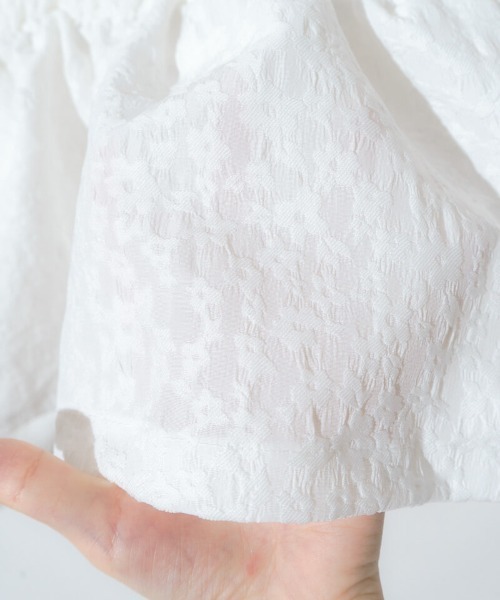 flower（フラワー）の「フラワーシャーリングブラウス2（シャツ/ブラウス・レディース・ホワイト/ブラック・FREE）」の13枚目の写真