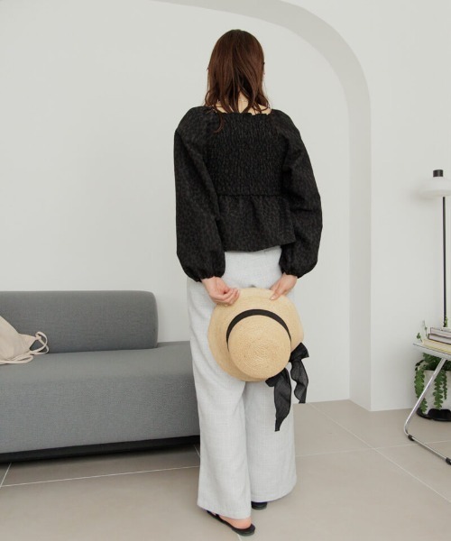 flower（フラワー）の「フラワーシャーリングブラウス2（シャツ/ブラウス・レディース・ホワイト/ブラック・FREE）」の19枚目の写真