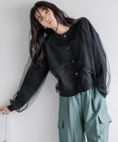 LOWRYS FARM（ローリーズファーム）の「チュールレイヤードカーディガンＬＳ 108520（ニット/セーター・レディース・イエロー/ブルー/ブラック/アイボリー/グレー/ブラック系その他/ホワイト/ピンク・FREE）」の5枚目の写真