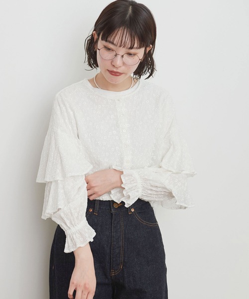 fig Ｌondon（フィグロンドン）の「●Olive bolero（シャツ/ブラウス・レディース・ホワイト/ブラック・FREE）」の3枚目の写真