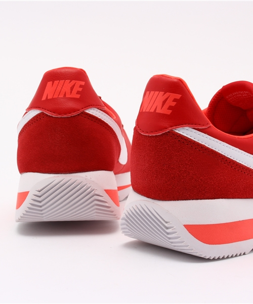 NIKE(ナイキ)の「NIKE 807241 クラシックコルテッツエピック(スニーカー・レディース・ブラック/レッド・23cm/24cm/25cm)」の8枚目の写真