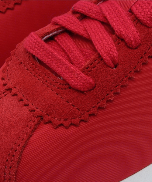 NIKE(ナイキ)の「NIKE 807241 クラシックコルテッツエピック(スニーカー・レディース・ブラック/レッド・23cm/24cm/25cm)」の11枚目の写真