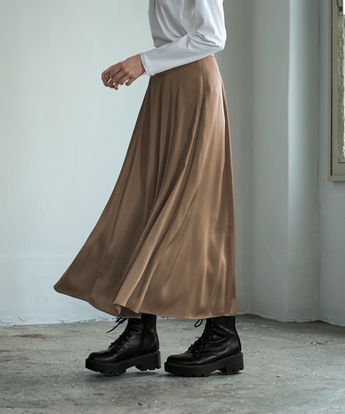 totoro様専用。ブラウン色フレアースカートです。 《着回し》アイデア