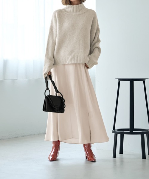 STYLE DELI（スタイルデリ）の「とろみサテンロングフレアスカート（スカート・レディース・ブラウン系その他/ベージュ系その他・MEDIUM/SMALL）」の11枚目の写真