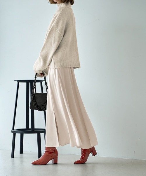 STYLE DELI（スタイルデリ）の「とろみサテンロングフレア