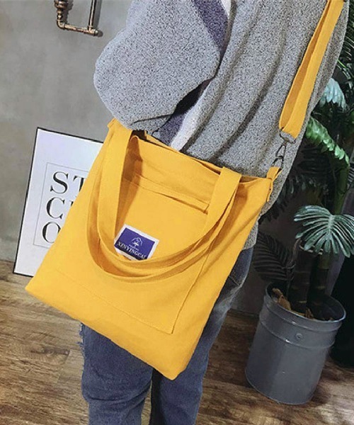 Miniministore(ミニミニストア)の「キャンバストートバッグ 大容量 A4(トートバッグ・レディース・イエロー/ベージュ/ホワイト/ブラック・FREE)」の5枚目の写真