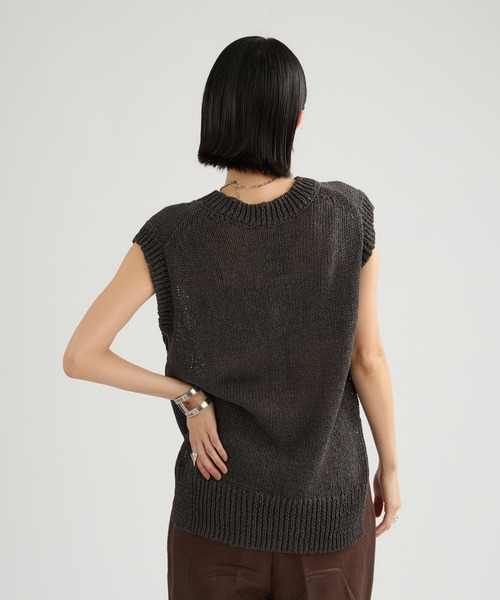 Chaos(カオス)の「Chaos(カオス)/フィラージニットベスト(ベスト・レディース・ブラック/ライトベージュ/ネイビー/オフホワイト/ライトピンク/チャコールグレー・FREE)」の9枚目の写真