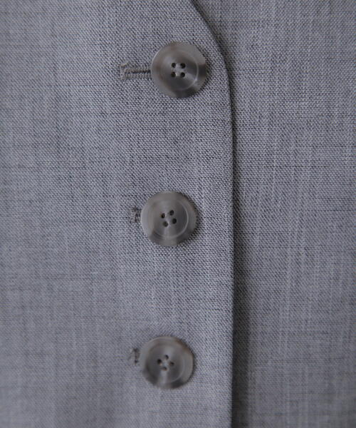 FREE'S MART（フリーズマート）の「〈セットアップ対応〉ショート丈ジャケット（ノーカラージャケット・レディース・ホワイト/ピンク/グレー・SMALL/MEDIUM）」の17枚目の写真