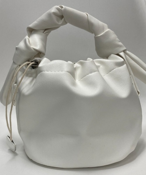 Loco Ocean(ロコオーシャン)の「【フェイクレザー】巾着 チェーンストラップ 2way/ ミニバッグ ショルダーバッグ ハンドバッグ(ショルダーバッグ・レディース・ピンク/ブラック/ホワイト・ONE SIZE)」の22枚目の写真