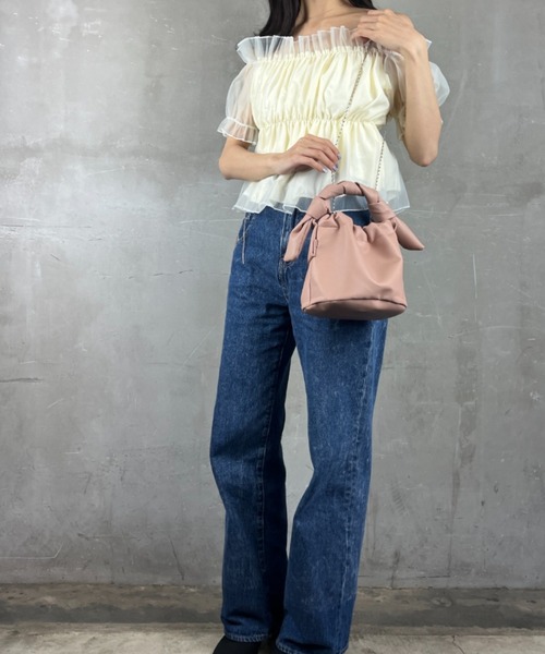 Loco Ocean(ロコオーシャン)の「【フェイクレザー】巾着 チェーンストラップ 2way/ ミニバッグ ショルダーバッグ ハンドバッグ(ショルダーバッグ・レディース・ピンク/ブラック/ホワイト・ONE SIZE)」の12枚目の写真