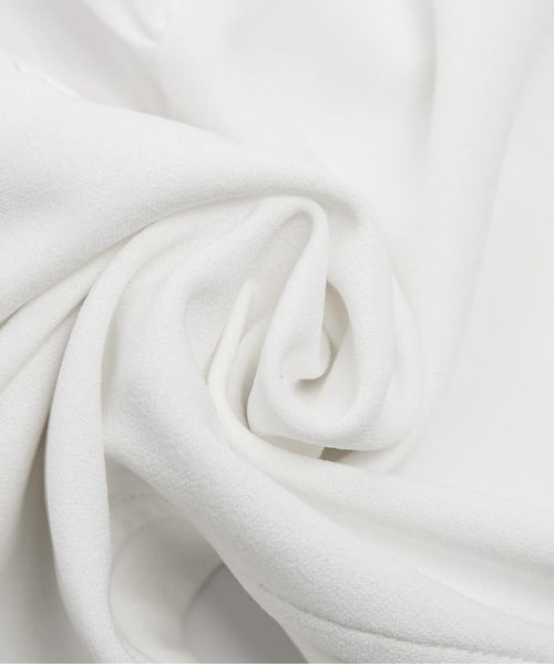 La-gemme(ラジェム)の「フレアシルエットトップス(Tシャツ/カットソー・レディース・ホワイト/ブラック・フリー)」の6枚目の写真