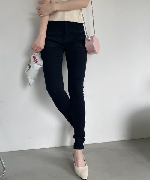 Ada.(エイダ)の「ベーシック スキニー デニム パンツ(デニムパンツ・レディース・スミクロ/ライトブルー/ブルー/ブラック・L/M/S)」の20枚目の写真