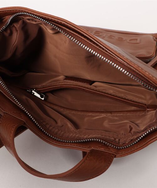 Desigual（デシグアル）の「HALF LOGO FW24 PRETORIA CO PUバックパックミディアム（バックパック/リュック・レディース・ブラック/ブラウン・FREE）」の4枚目の写真