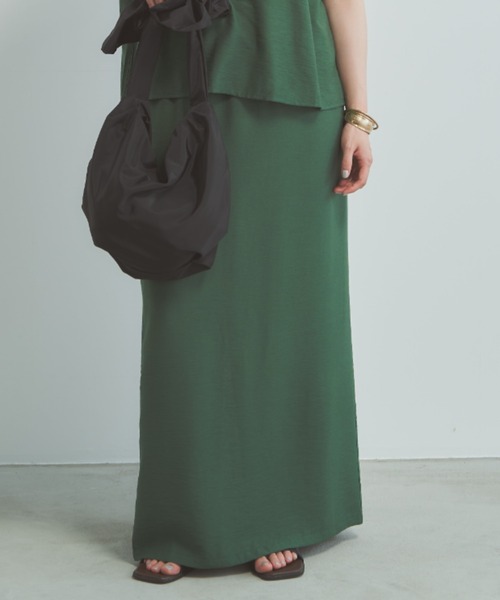 Libra Cue(リブラ キュー)の「スリットナローロングスカート(スカート・レディース・グリーン/ブラック・FREE)」の16枚目の写真