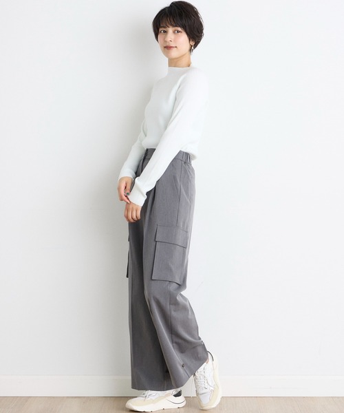 INED CLARO（イネドクラロ）の「エステルレーヨンストレッチカーゴパンツ（カーゴパンツ・レディース・チャコールグレー/ブラック・フリー）」の12枚目の写真