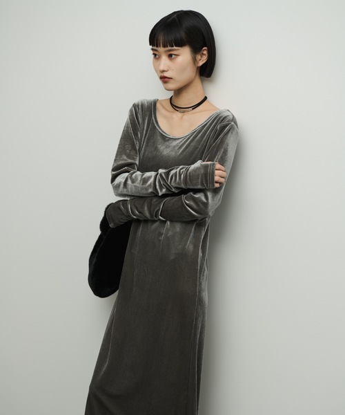 Shelly island（シェリーアイランド）の「ベロアロングワンピース（ワンピース・レディース・ブラック/グレー・FREE）」の20枚目の写真