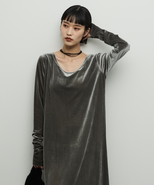 Shelly island（シェリーアイランド）の「ベロアロングワンピース（ワンピース・レディース・ブラック/グレー・FREE）」の21枚目の写真
