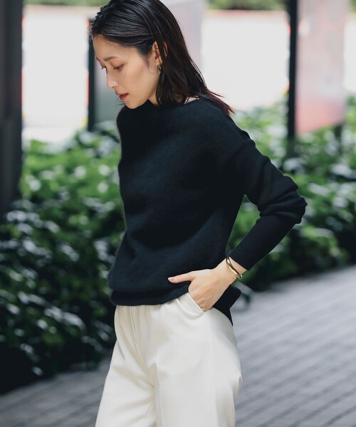 Demi-Luxe BEAMS(デミルクス ビームス)の「フラッフィ ボートネック プルオーバー(ニット/セーター・レディース・ブラック/ブラウン/グレー・FREE)」の10枚目の写真