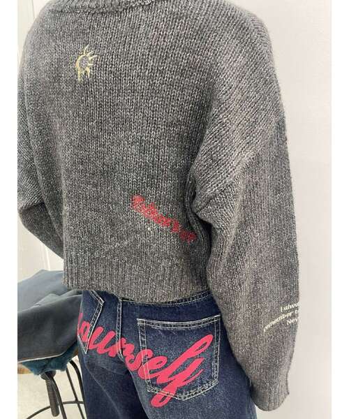 EVRIS（エヴリス）の「Embroideryニットトップス（ニット/セーター・レディース・グレー/ブラック/アイボリー/ネイビー・FREE）」の13枚目の写真