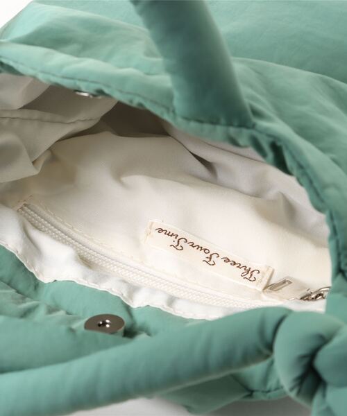 Three Four Time（ｽﾘｰﾌｫｰﾀｲﾑ）の「スライドウインナーショルダー（ショルダーバッグ・レディース・ブラック/ブラウン/グリーン・FREE）」の19枚目の写真