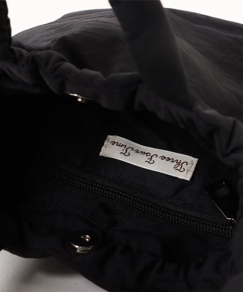 Three Four Time（ｽﾘｰﾌｫｰﾀｲﾑ）の「スライドウインナーショルダー（ショルダーバッグ・レディース・ブラック/ブラウン/グリーン・FREE）」の21枚目の写真