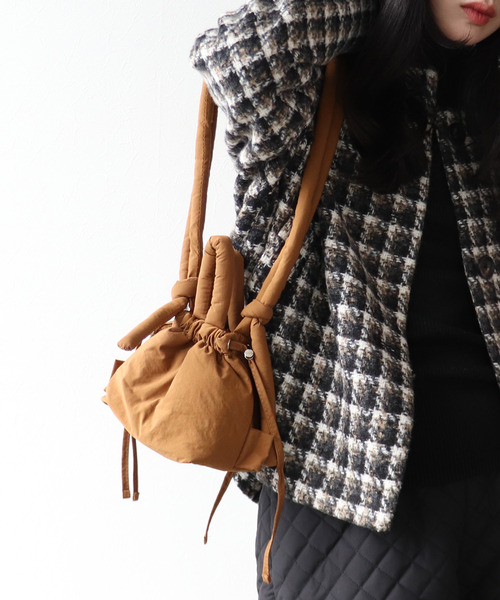 Three Four Time（ｽﾘｰﾌｫｰﾀｲﾑ）の「スライドウインナーショルダー（ショルダーバッグ・レディース・ブラック/ブラウン/グリーン・FREE）」の10枚目の写真