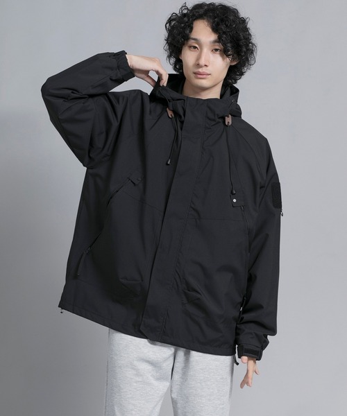 aimoha(アイモハ)の「aimoha men Urban Explorer Windbreaker(マウンテンパーカー・メンズ・ベージュ/ブラック・MEDIUM/LARGE/X-LARGE/XX-LARGE/XXX-LARGE)」の5枚目の写真