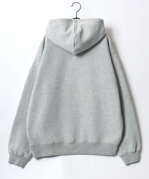 FIRST DOWN(ファーストダウン)の「FIRST DOWN/ファーストダウン LOGO HOODED SWEAT/オーバーサイズ 裏起毛 ワンポイント刺繍 スウェット パーカー フーディー/レディース メンズ(パーカー・メンズ・ブラック/グレー/ネイビー・L/XL/M)」の7枚目の写真