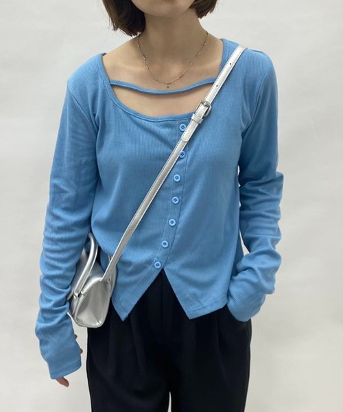 mebole(メボレ)の「スクエアネックスリムロングTシャツ(Tシャツ/カットソー・レディース・ブラック/グレー/ブルー・FREE)」の1枚目の写真