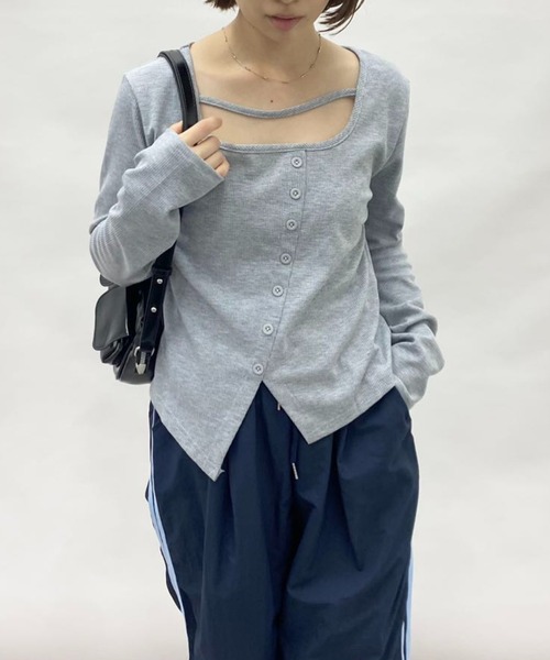 mebole(メボレ)の「スクエアネックスリムロングTシャツ(Tシャツ/カットソー・レディース・ブラック/グレー/ブルー・FREE)」の10枚目の写真