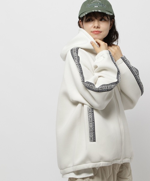 楽天市場】【SALE／50%OFF】チロリアンライン ZIPパーカー niko