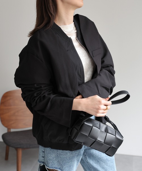 CREARE -LINO-（クレアーレリノ）の「＜ユニセックス＞ツイルレイヤード MA-1風ブルゾン/ジャケット（MA-1・レディース・ブラック/カーキ・FREE）」の19枚目の写真