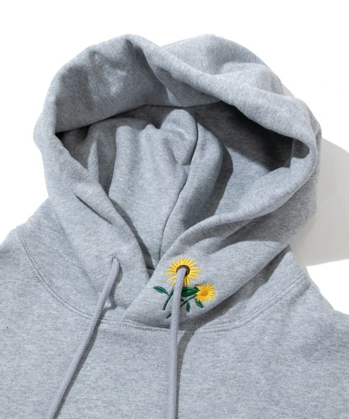AOZORA(アオゾラ)の「AOZORA/アオゾラ 裏毛プルパーカ(フラワー刺繍)(パーカー・メンズ・グリーン/グレー/ネイビー・LARGE/X-LARGE/MEDIUM)」の20枚目の写真