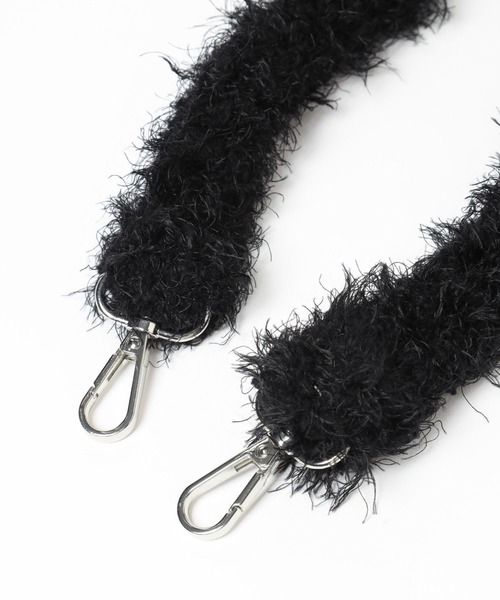 HARE（ハレ）の「シャギーニットミニバッグ(HARE)（ショルダーバッグ・レディース・ブラック/グレー/レッド・FREE）」の5枚目の写真