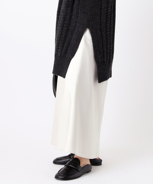 AP STUDIO（エーピーストゥディオ）の「マットサテンスカート