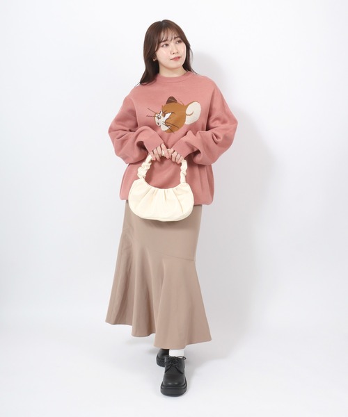 Tom&Jerry(トムアンドジェリー)の「WARNER TOM&FERRY(トムとジェリー)キャラクタージャガード編みニットセータープルオーバー レディース(ニット/セーター・レディース・ライトベージュ/ブルー/ベージュ/ピンク/グリーン/ワイン/ブラック/マスタード・M/L)」の11枚目の写真