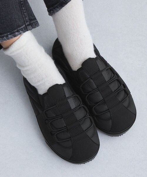 green label relaxing(グリーンレーベルリラクシング)の「【WEB限定】ウォーム パデッド モックシューズ -撥水-(その他シューズ・レディース・ブラック・S/XL/L/M)」の2枚目の写真