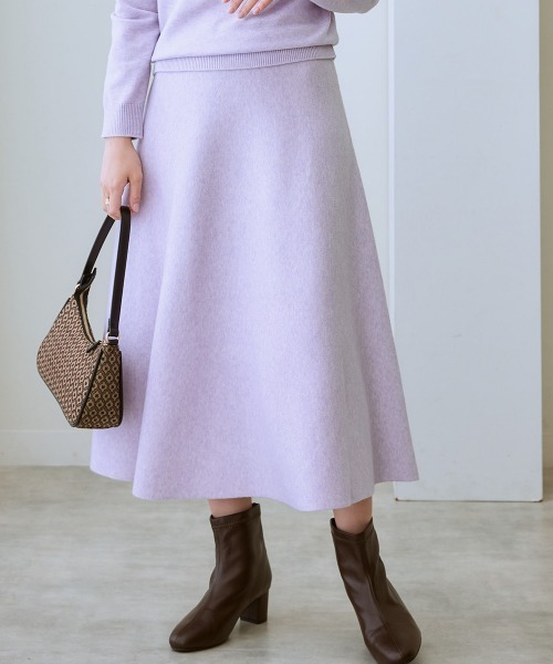 7days Life Styling(セブンデイズライフスタイリング)の「フレアニットスカート(毛玉になりにくい・タンブル乾燥OK)(スカート・レディース・アイボリー/杢グレー/ブラック/ラベンダー・S/M/L/LL/3L)」の4枚目の写真