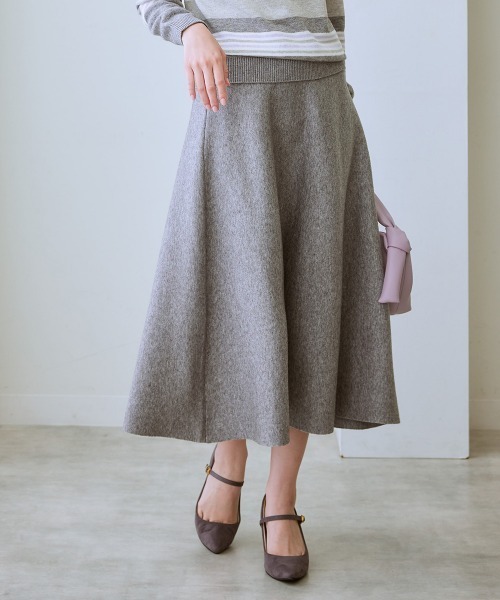 7days Life Styling(セブンデイズライフスタイリング)の「フレアニットスカート(毛玉になりにくい・タンブル乾燥OK)(スカート・レディース・アイボリー/杢グレー/ブラック/ラベンダー・S/M/L/LL/3L)」の3枚目の写真