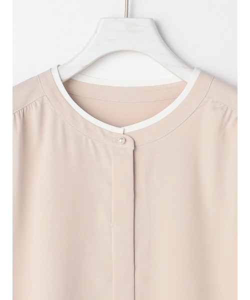 Perfect Suit FActory（パーフェクトスーツファクトリー）の「【UVカット/防しわ】パウダーストレッチ　7分袖配色ブラウス　ホワイト/グレー系/L.グレー/ベージュ（シャツ/ブラウス・レディース・グレー/オフホワイト/ベージュ/ライトグレー・M/L/S）」の7枚目の写真