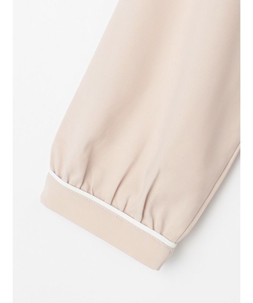 Perfect Suit FActory（パーフェクトスーツファクトリー）の「【UVカット/防しわ】パウダーストレッチ　7分袖配色ブラウス　ホワイト/グレー系/L.グレー/ベージュ（シャツ/ブラウス・レディース・グレー/オフホワイト/ベージュ/ライトグレー・M/L/S）」の6枚目の写真