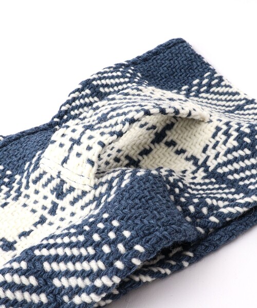 John branigan（ジョンブラニガン）の「【John Branigan/ジョン・ブラニガン】別注ニットクロスマフラー 24（マフラー・メンズ・グレー系その他/ブラウン系その他/ベージュ系その他/ブルー系その他/パープル系その他/レッド系その他/ホワイト系その他2/ホワイト系その他4/ブルー系その他3/ブルー系その他6・FREE）」の18枚目の写真