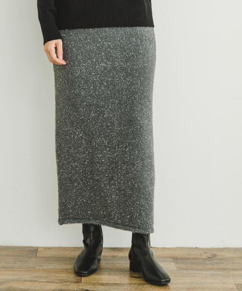 ITEMS URBANRESEARCH（アイテムズ アーバンリサーチ）の「ラメシャギーニットスカート（スカート・レディース・グレー/ブラック・FREE）」の21枚目の写真