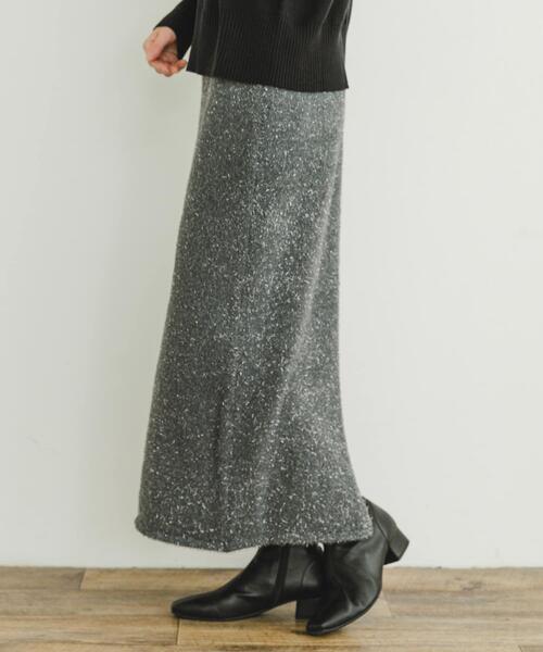ITEMS URBANRESEARCH（アイテムズ アーバンリサーチ）の「ラメシャギーニットスカート（スカート・レディース・グレー/ブラック・FREE）」の22枚目の写真